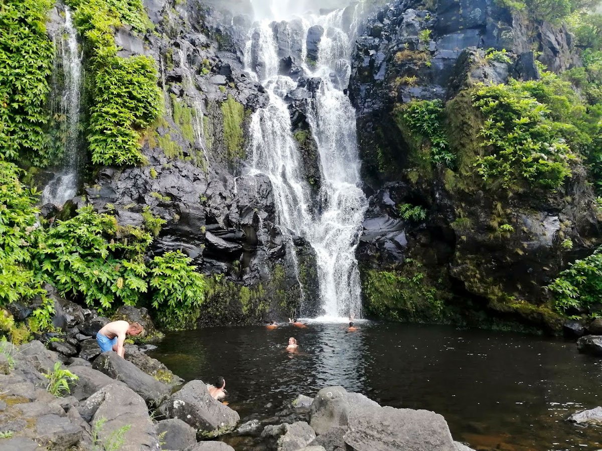 Flores Waterfalls