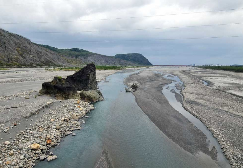 Beinan River from bridge near Taitung, Taiwan